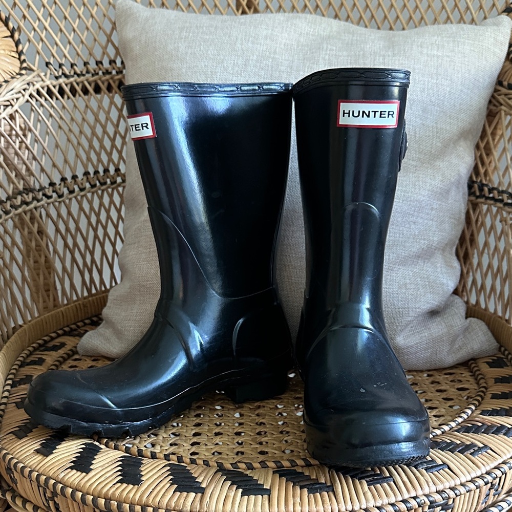Hunter Classic Black Waterproof Boots us size 6 gloss short